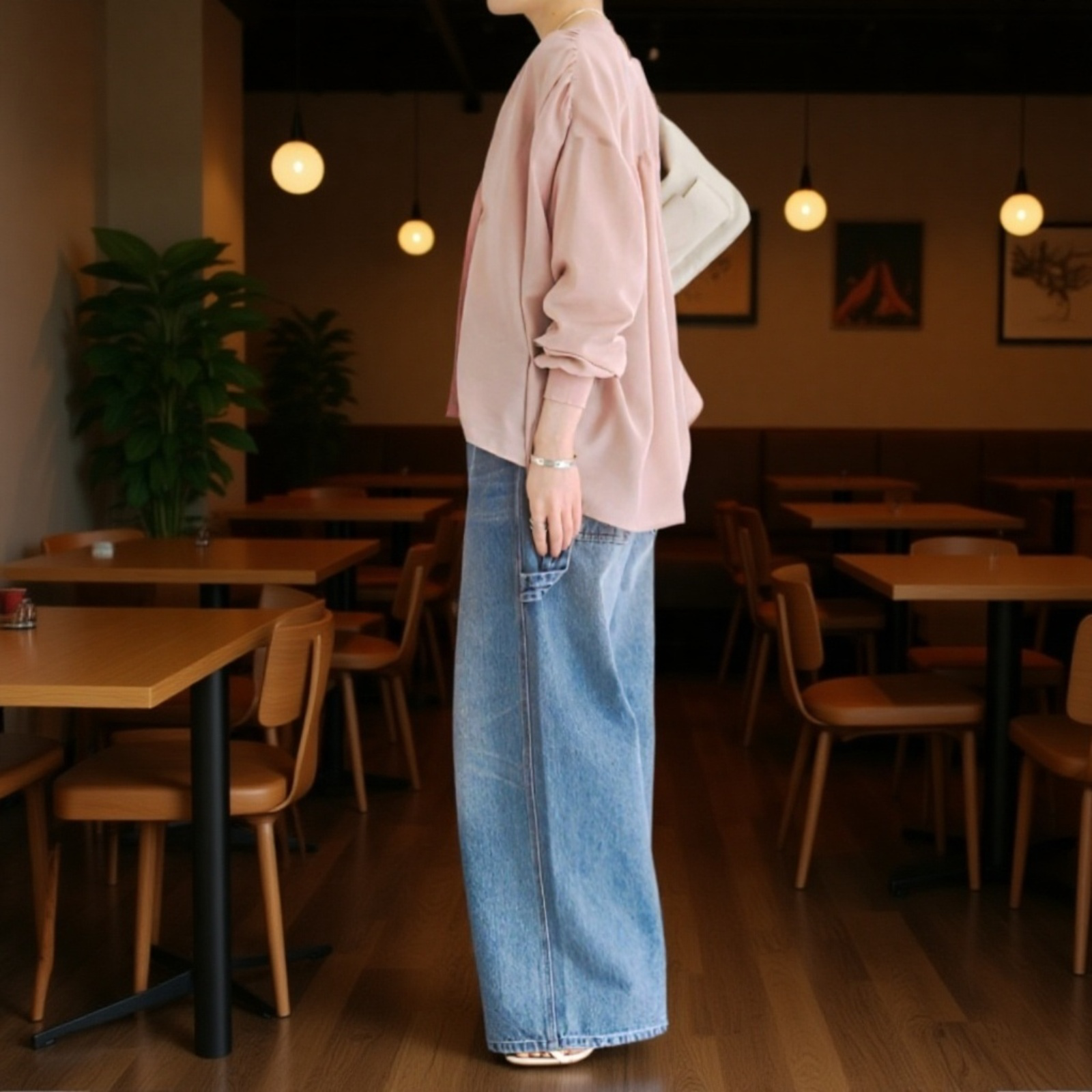 薄手Vネック日焼け防止シャツ