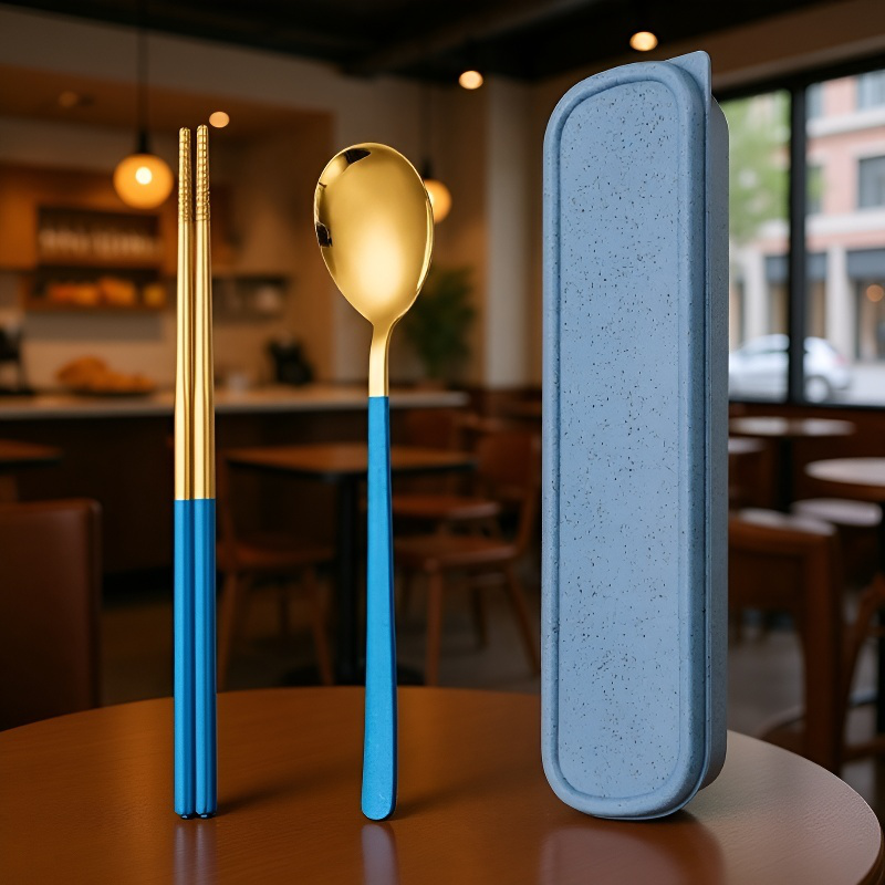 내구성이 뛰어난 식기 세트 사용 모습