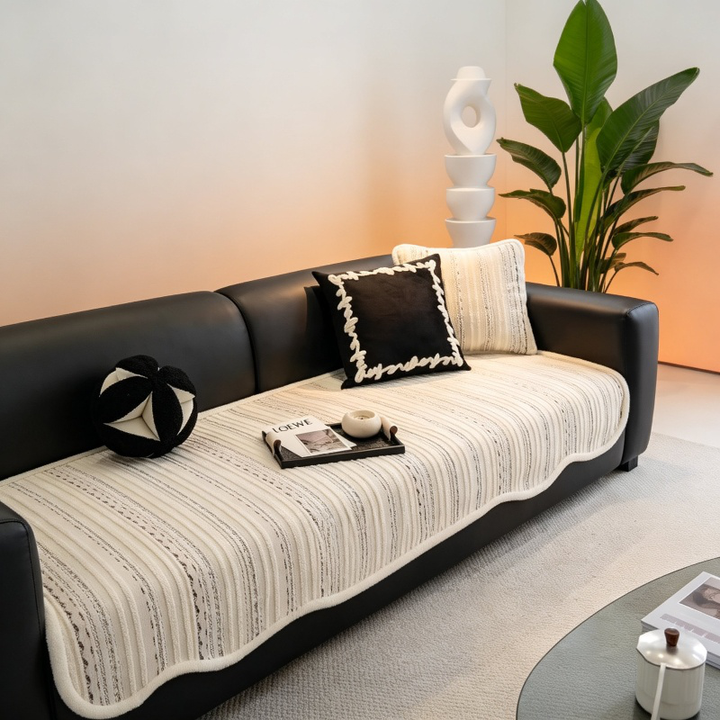 High-grade special-shaped chenille sofa cushion, non-slip design, suitable for all seasons