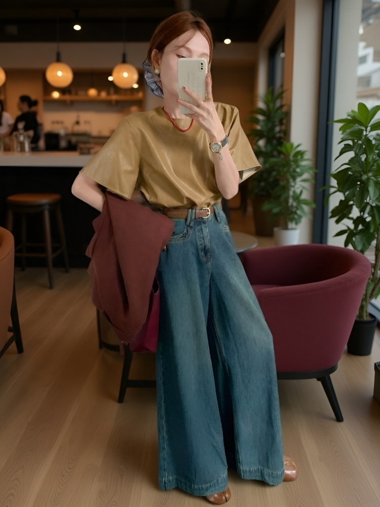 여성 와이드핏 바지 측면 이미지