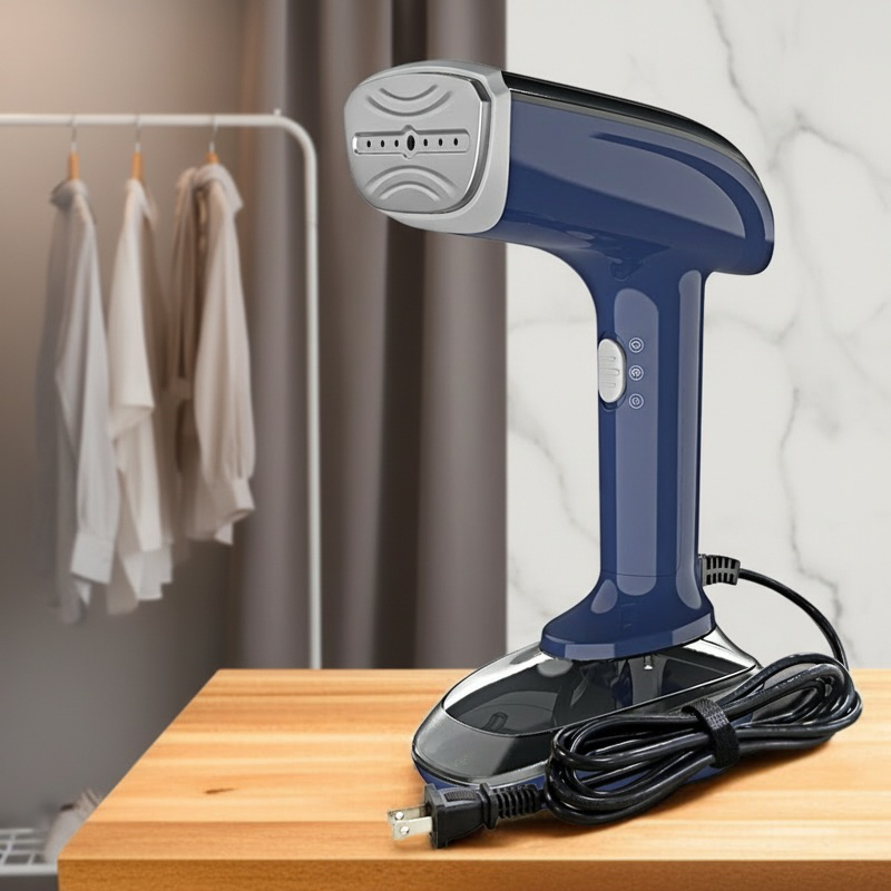 Fast heating clothes steamer with accessories