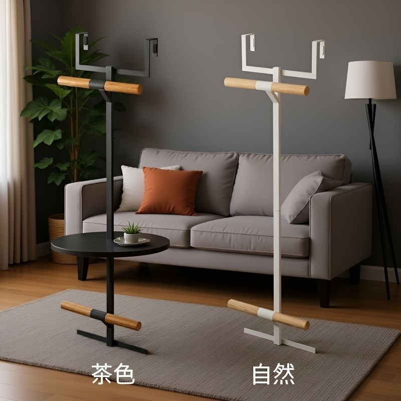 省スペースで整理整頓できるバックパックハンガー