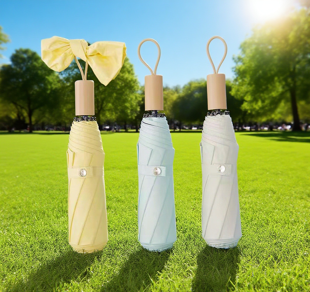 가방에 쏙 들어가는 접이식 우산