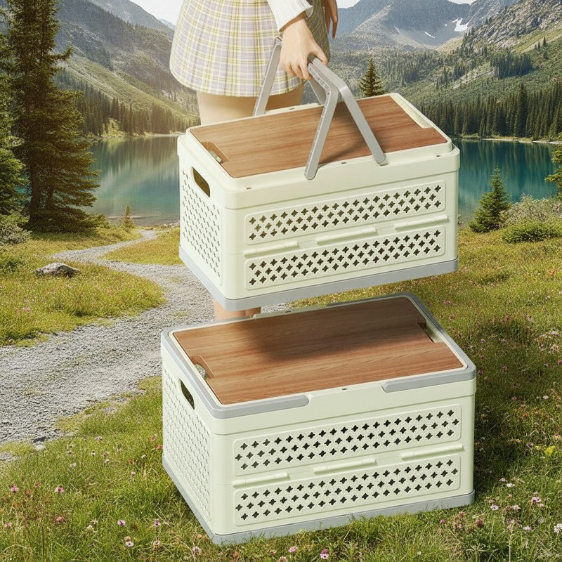 Handheld Organizer with multiple storage pockets