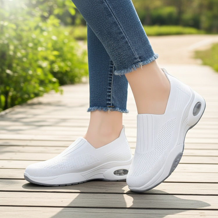 통풍이 잘 되는 운동화 여성 빅사이즈 플랫 통풍 메쉬 운동화 여성 캐주얼 운동화