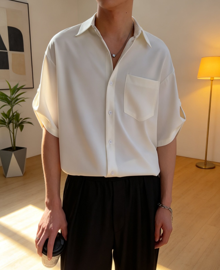 여름용 남성 아이스 실크 7부 소매 셔츠 전체 모습