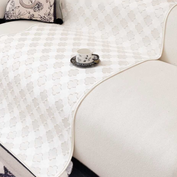 이형 소파에 맞는 직선 쿠션 디자인