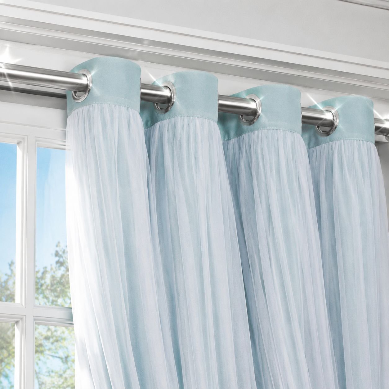 Luxury blackout curtain with dual layers and lace trim