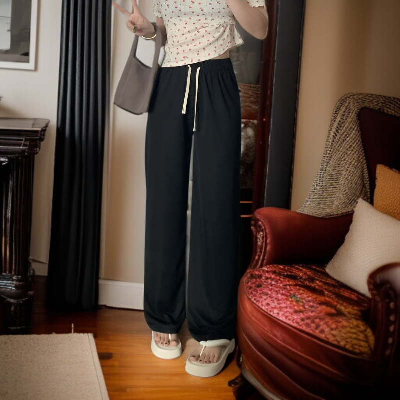 슬림핏 여성 캐주얼 일자 바지 디테일