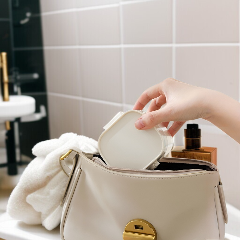 세척과 수납이 가능한 멀티케이스 디자인