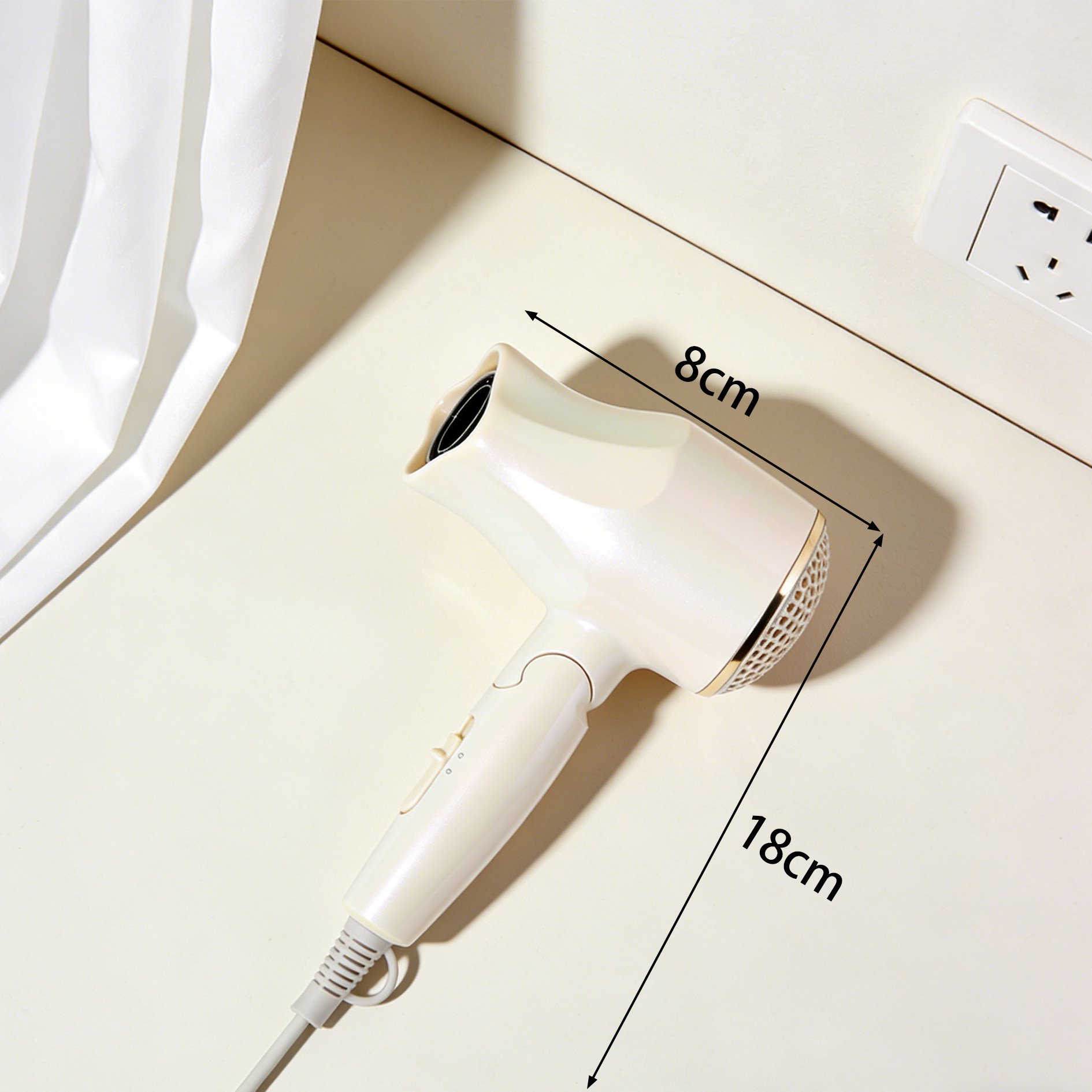 빠른 건조를 위한 고효율 헤어드라이어