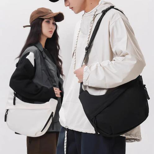 Lightweight and Convenient New Nylon Dumpling Bag