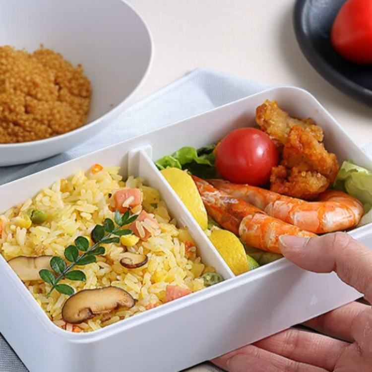 アウトドア弁当箱 ダブルランチボックス 密封された蓋付きの学生カトラリーセット 電子レンジ可能な屋外ポータブルランチボックス