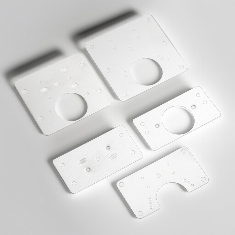 매직 픽서 옷장 도어 힌지 수리 공구 사용 모습