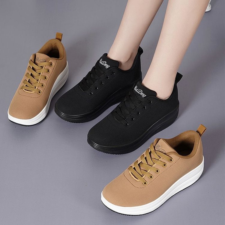 メッシュカジュアルスポーツシューズレディース2025春秋新作正面画像