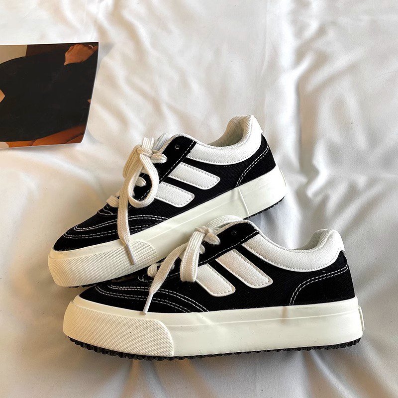 香港スタイルのファッションシューズ女性用