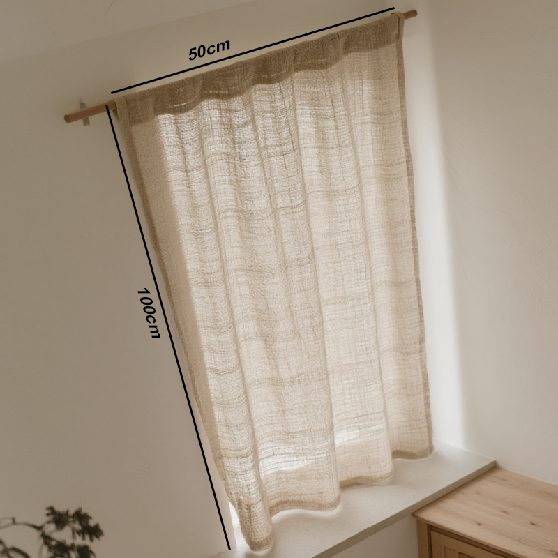 고급 소재의 창문 커튼 디테일