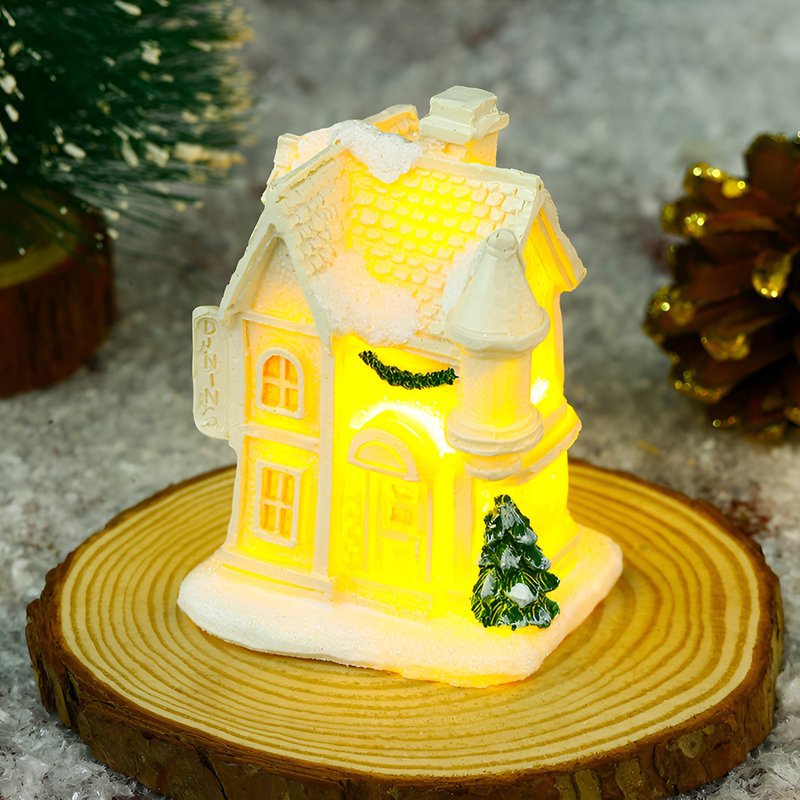 白色発光樹脂製クリスマス小型ハウス正面写真