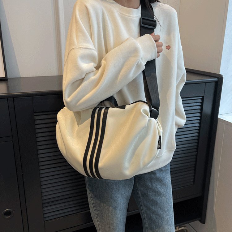 GK Fashionable Canvas Bag