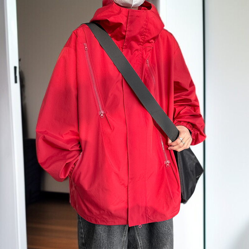 機能的なメンズウェアのバックスタイル