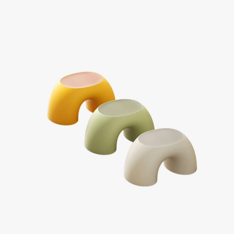 다양한 컬러의 레인보우 스툴 인테리어