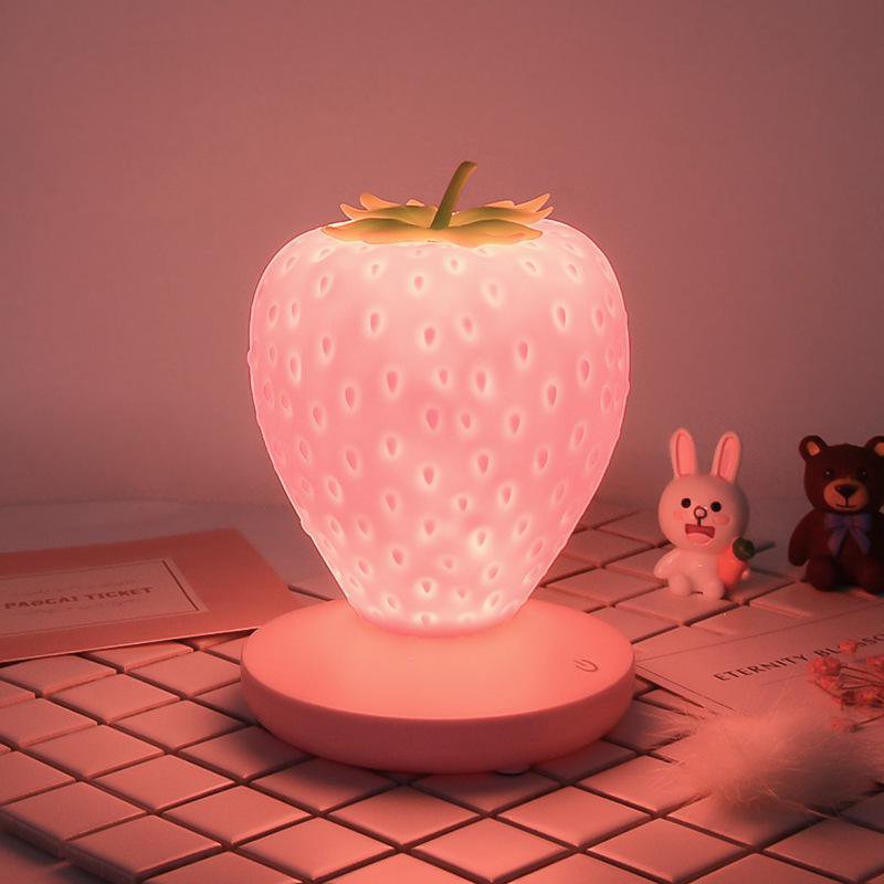 草莓造型小夜灯