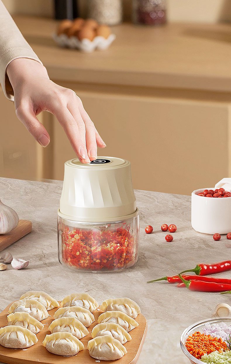 Batidora compacta para hacer puré de ajo