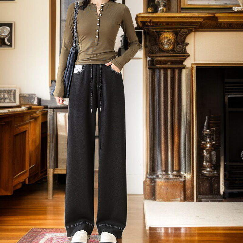 와이드 슬림 일자핏 치노 데님 팬츠 전체 모습