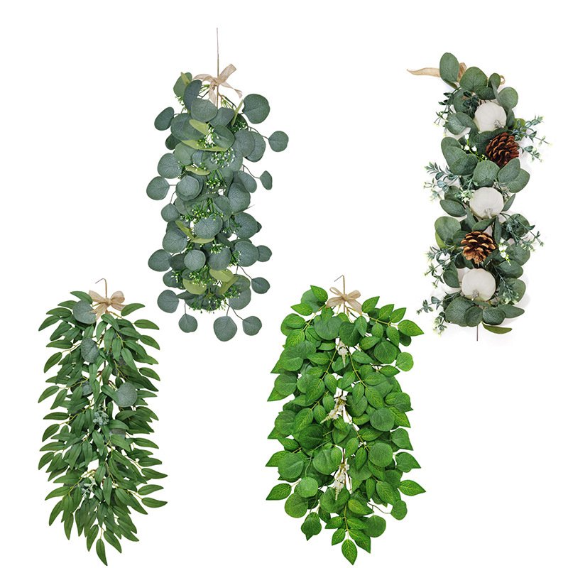 Decoración de pared con plantas verdes