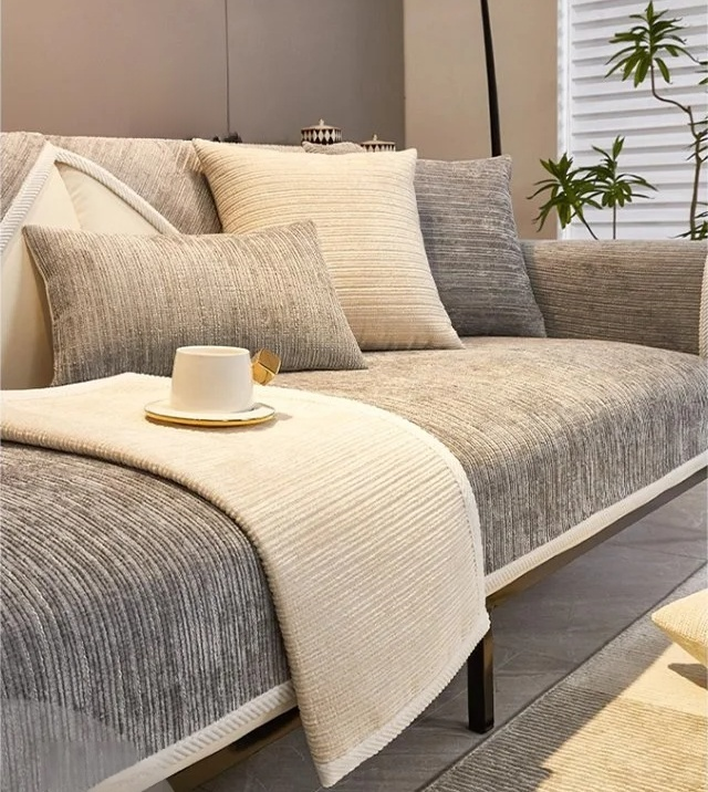 Komplett umhüllender, leichter Luxus-Jacquard Sofaschoner