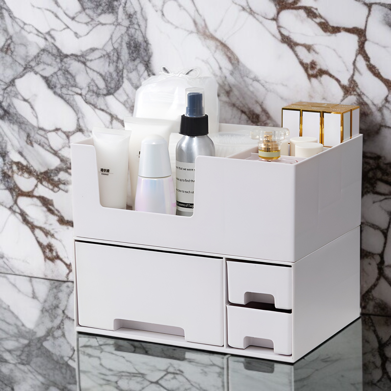 文房具や雑貨を整理できる多機能収納ボックス