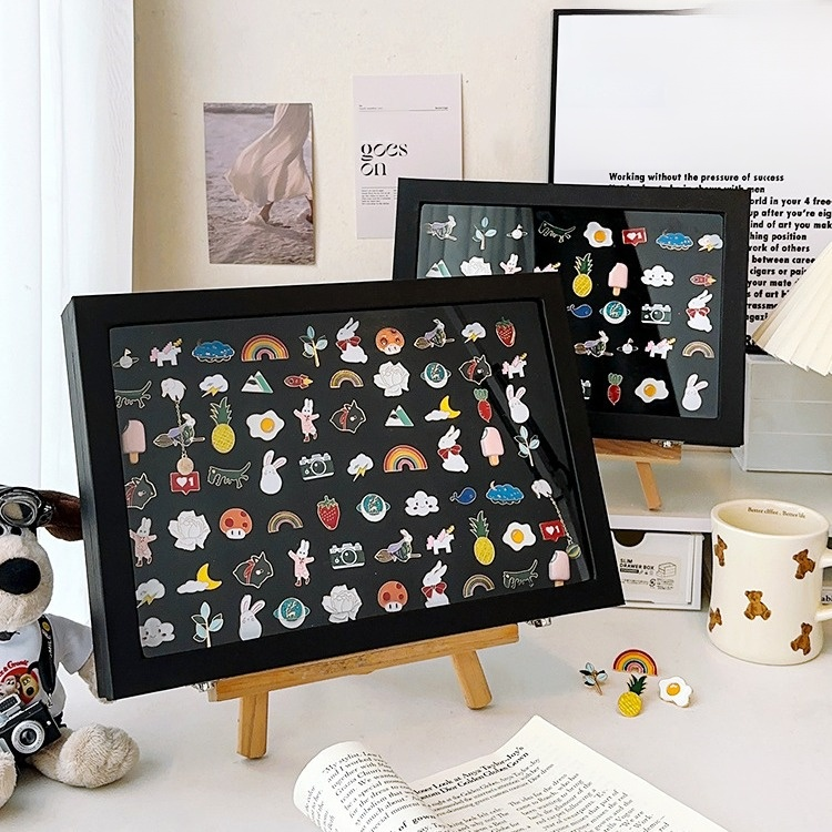 PUレザー製メダルボックスの高級感ある質感