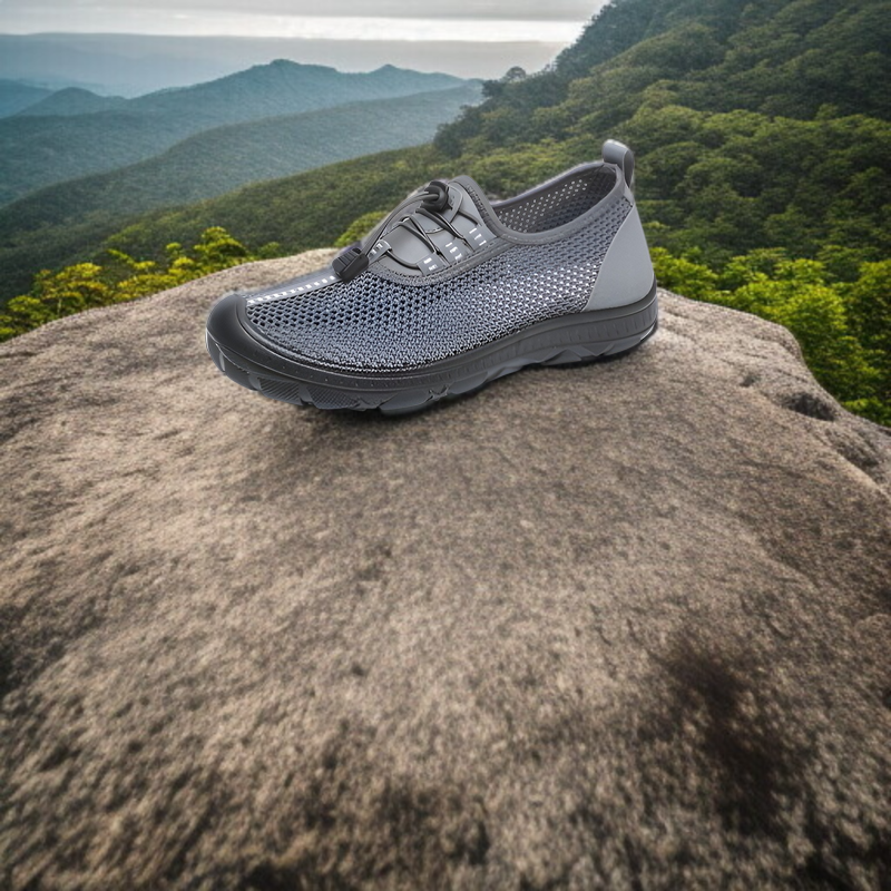 お父さんにぴったりのカジュアルウォーキングシューズ
