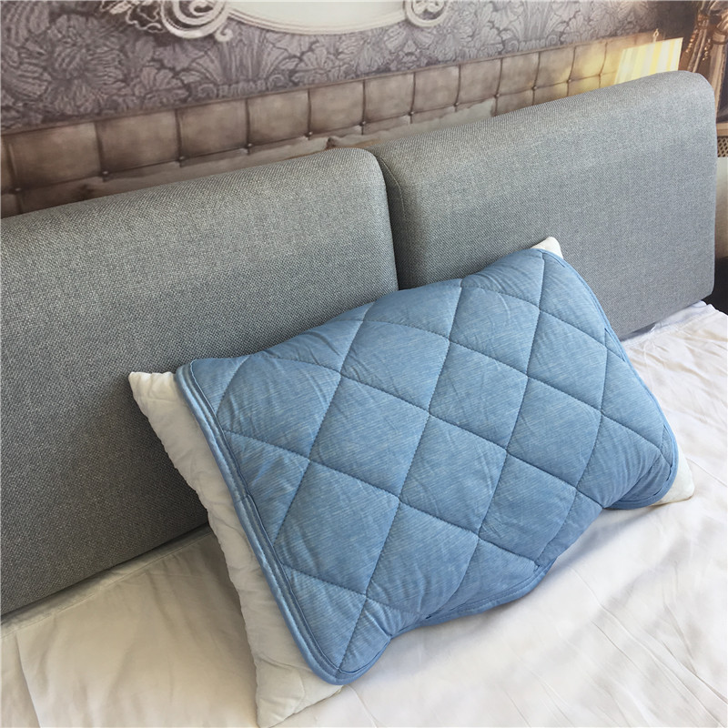 Summer anti slip Japanese style pillowcase