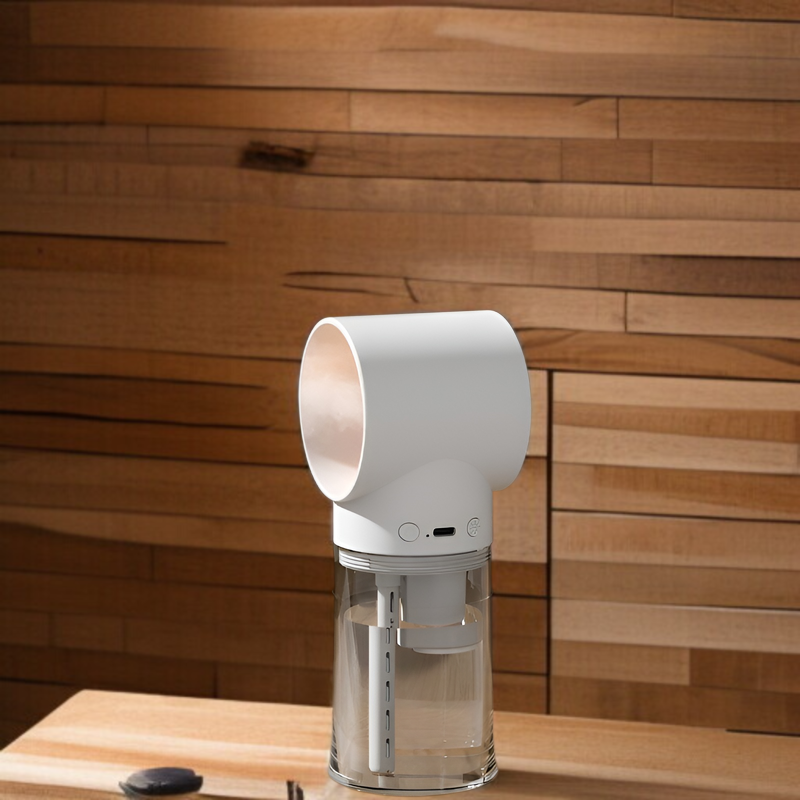 アロマ加湿器 夜間ライト付き 家庭用充電式 小型デスク加湿器の正面写真