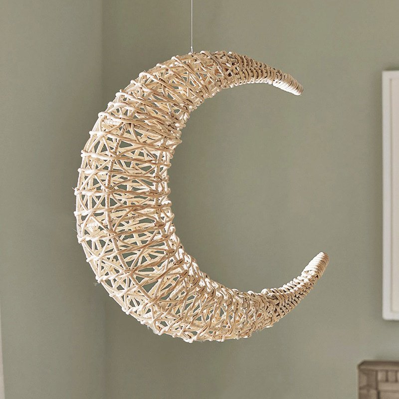 Adorno de luna y estrella de mimbre