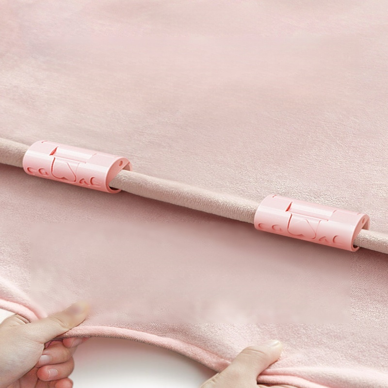 Upevňovací prvek na plech