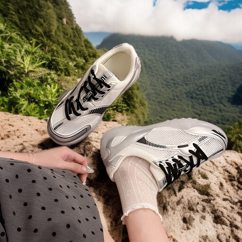 通気性抜群のメッシュ素材クローズアップ画像