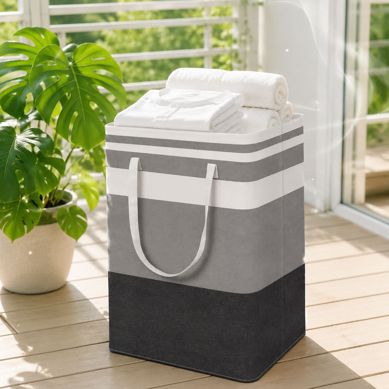 Panier à linge coloré pour chambre d'enfant