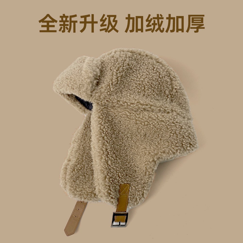 따뜻하고 스타일리시한 양모 레이펑 모자