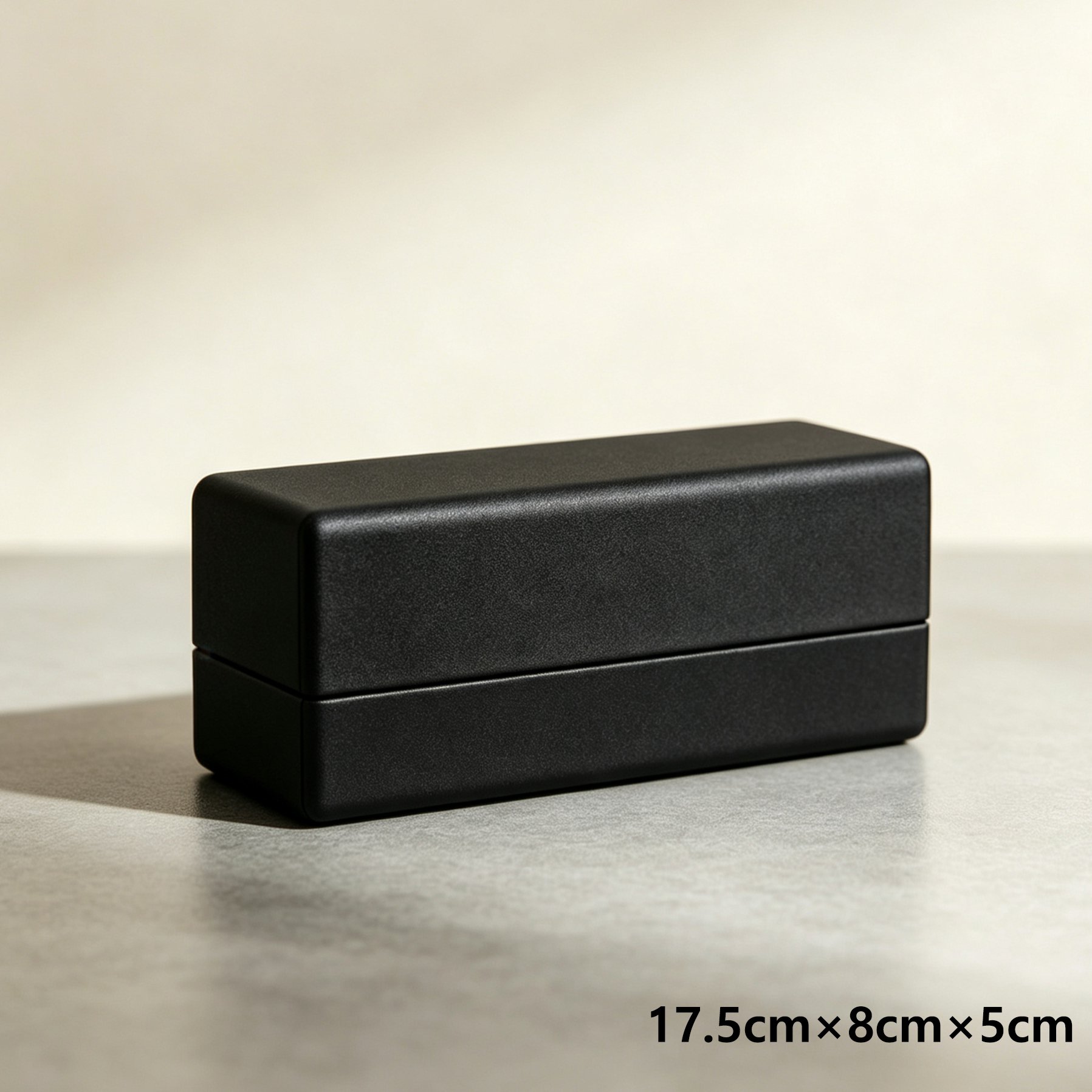 Durable eyewear storage case with secure closure
