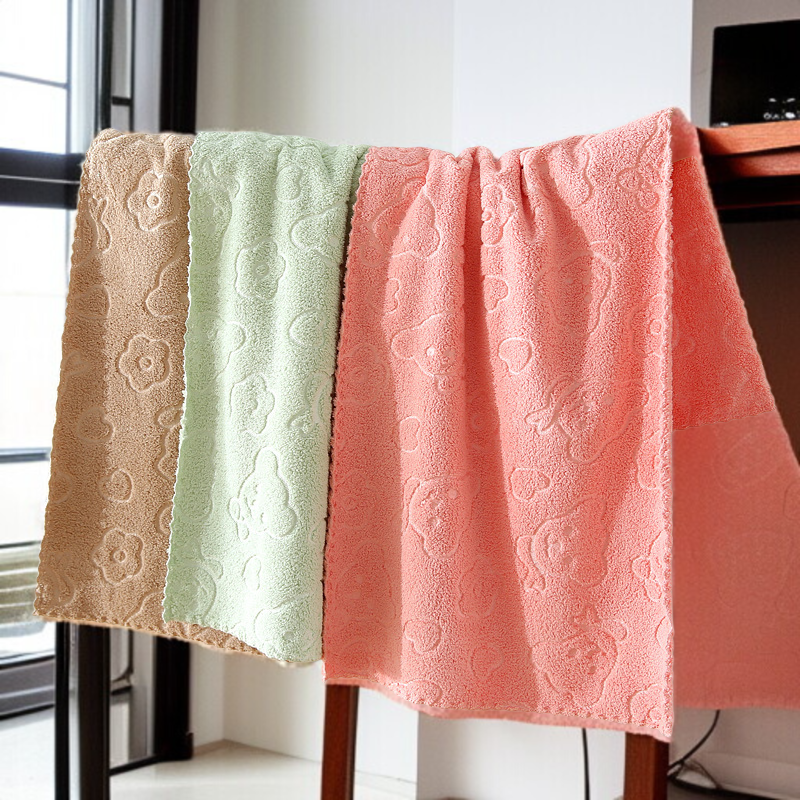 욕실에서 사용하기 좋은 귀여운 곰돌이 타월