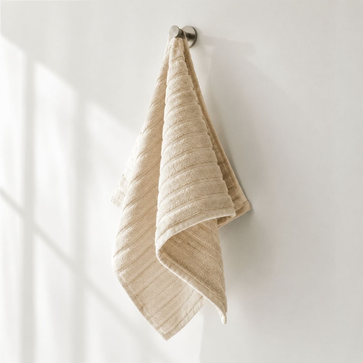 Soft and thick solid color bath towel