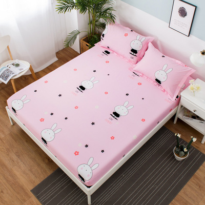 Waterproof and breathable fitted sheet