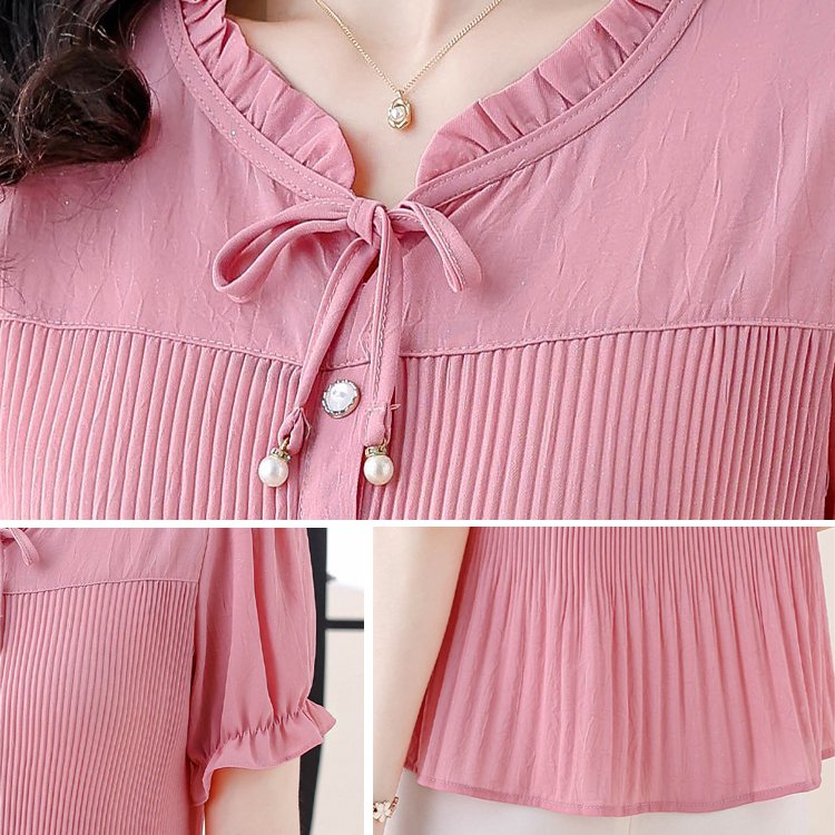 ピンタックブラウス