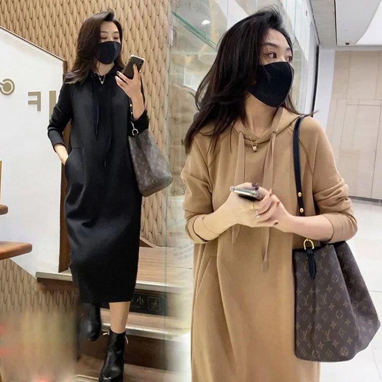 パーカーワンピース