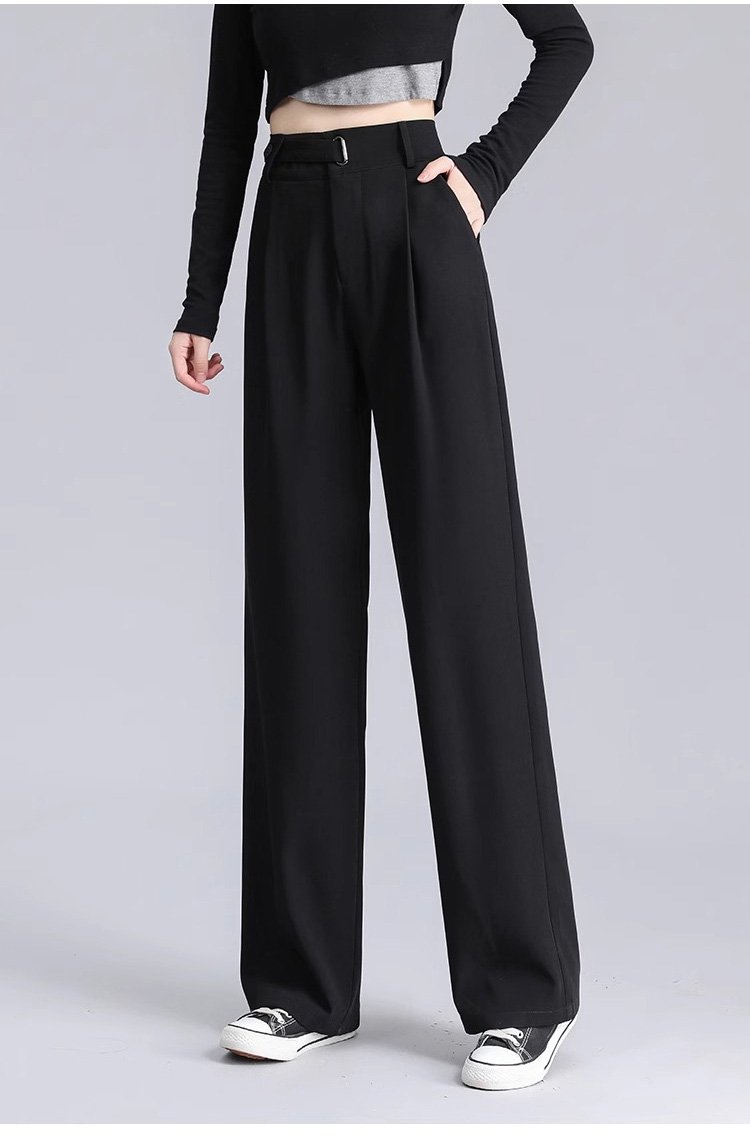 カジュアルコーデにぴったりなワイドスラックス