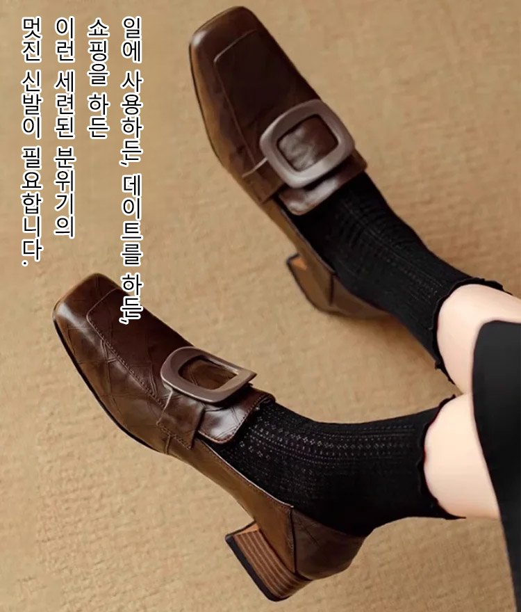 각진 앞코 버클 여성 가죽 구두