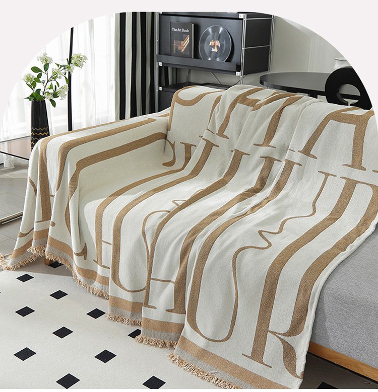 洗濯可能なソファーカバーの簡単お手入れ