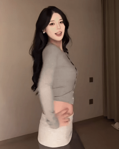 Anti-gravity lifting seamless bra